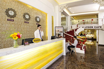 Saga Hotel Thành Pho Ho Chí Minh Esterno foto